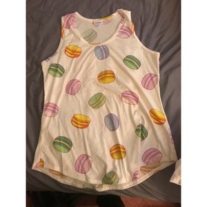 LULAROE TANK XL MACAROONS - NWOT